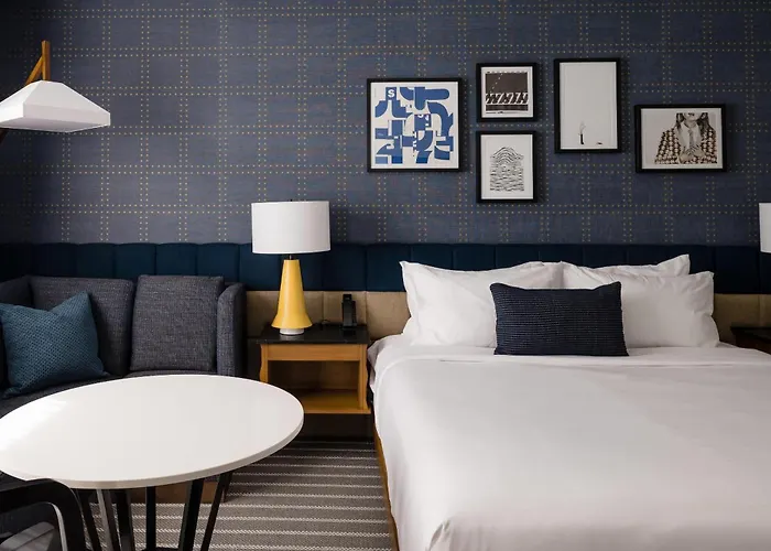 Cambria Hotel Boston Somerville
